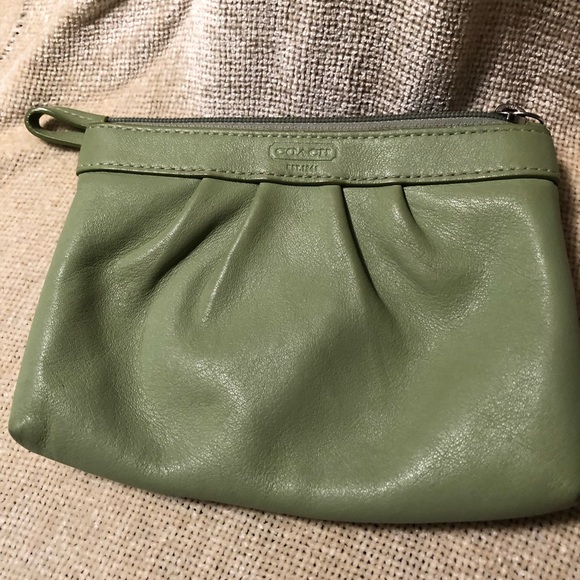 Wristlet - Picture 4 of 4